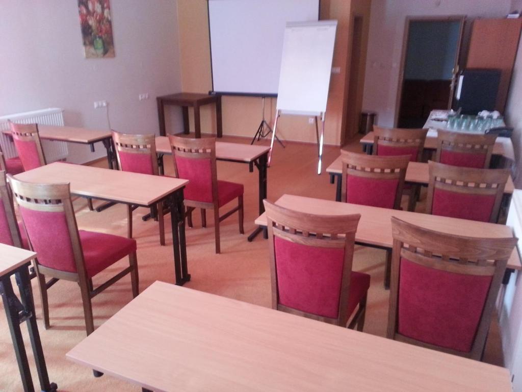 Hotel Boss Zilina Ngoại thất bức ảnh